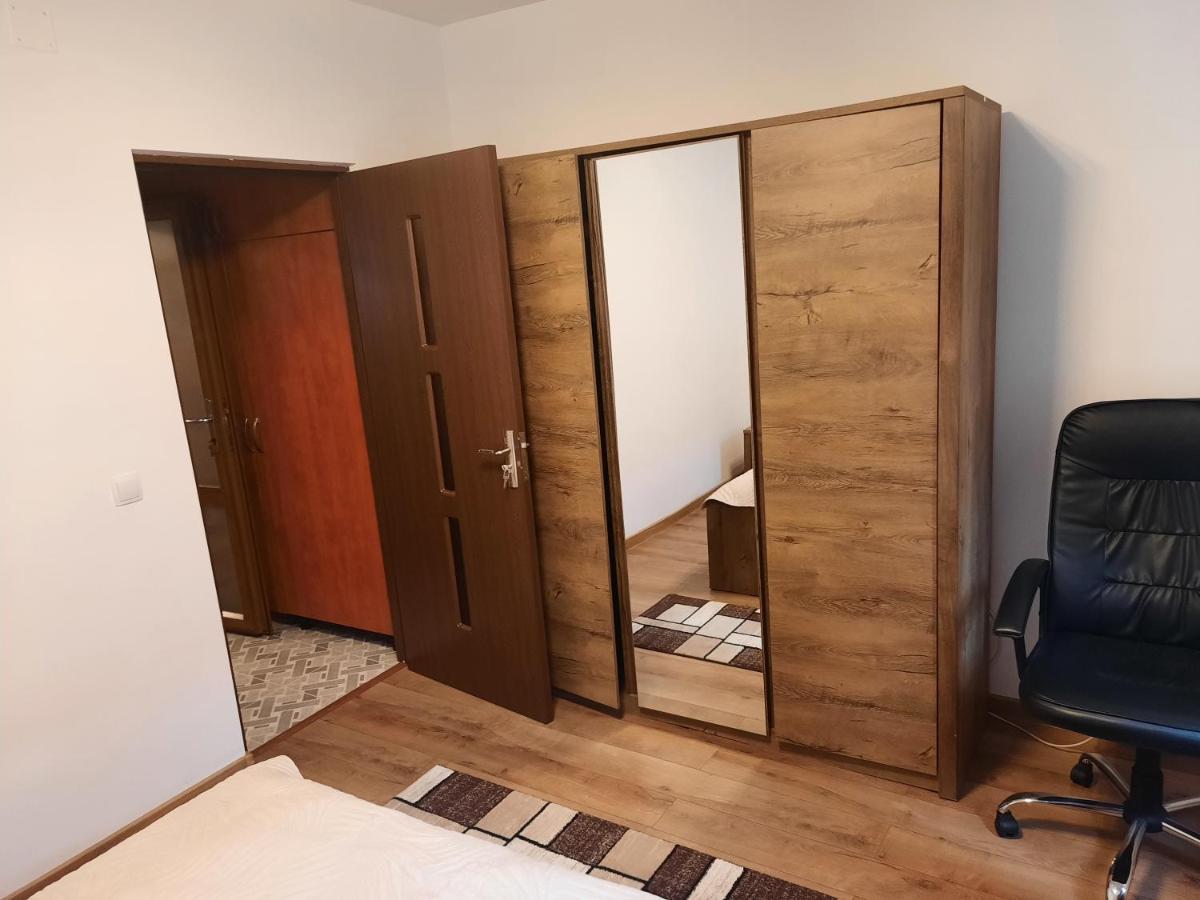 Ferienwohnung Apartament Zona Centrala Hunedoara Exterior foto